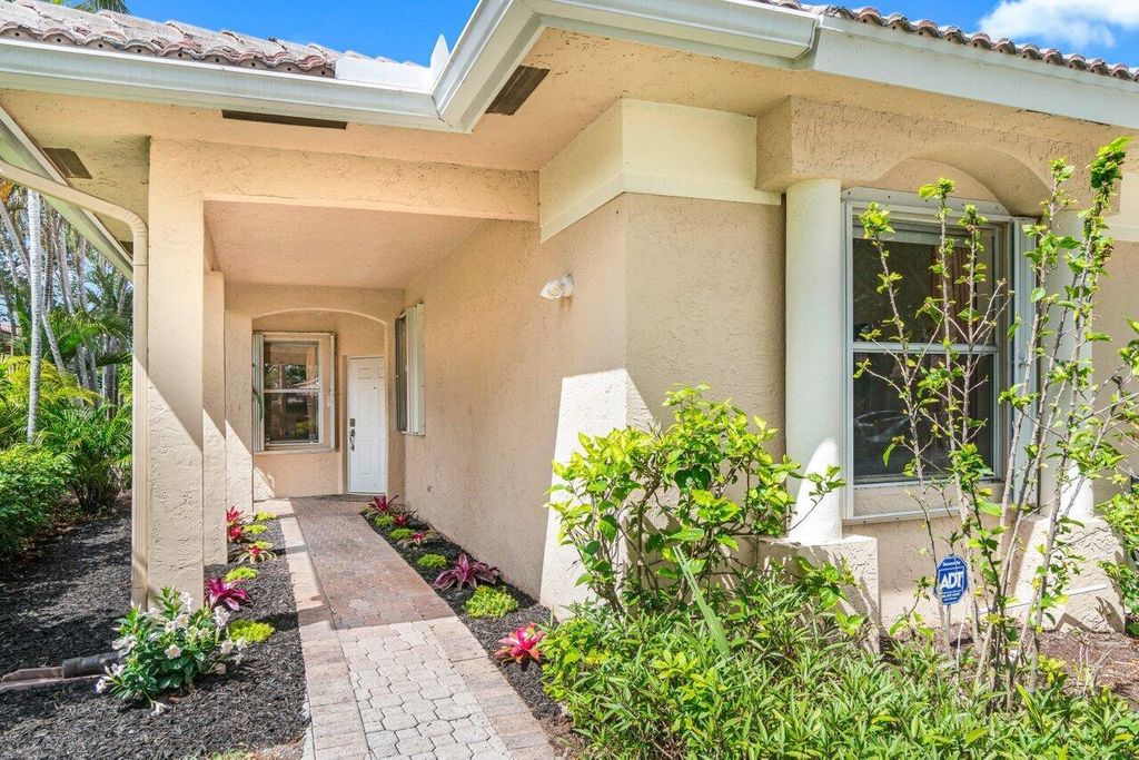 Photo of 2519 Coral Trace Place, Delray Beach, FL 33445 (MLS # R11147086)