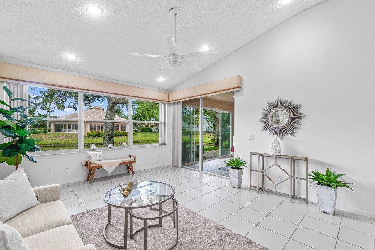 CORAL TRACE - Residential Lease