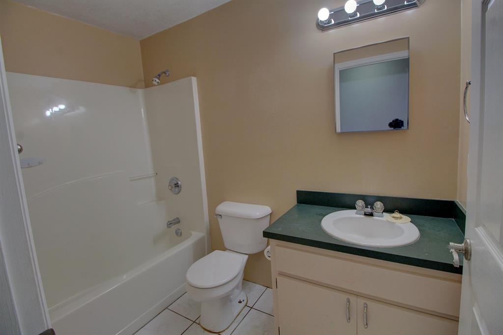 OKEECHOBEE HEIGHTS - Residential