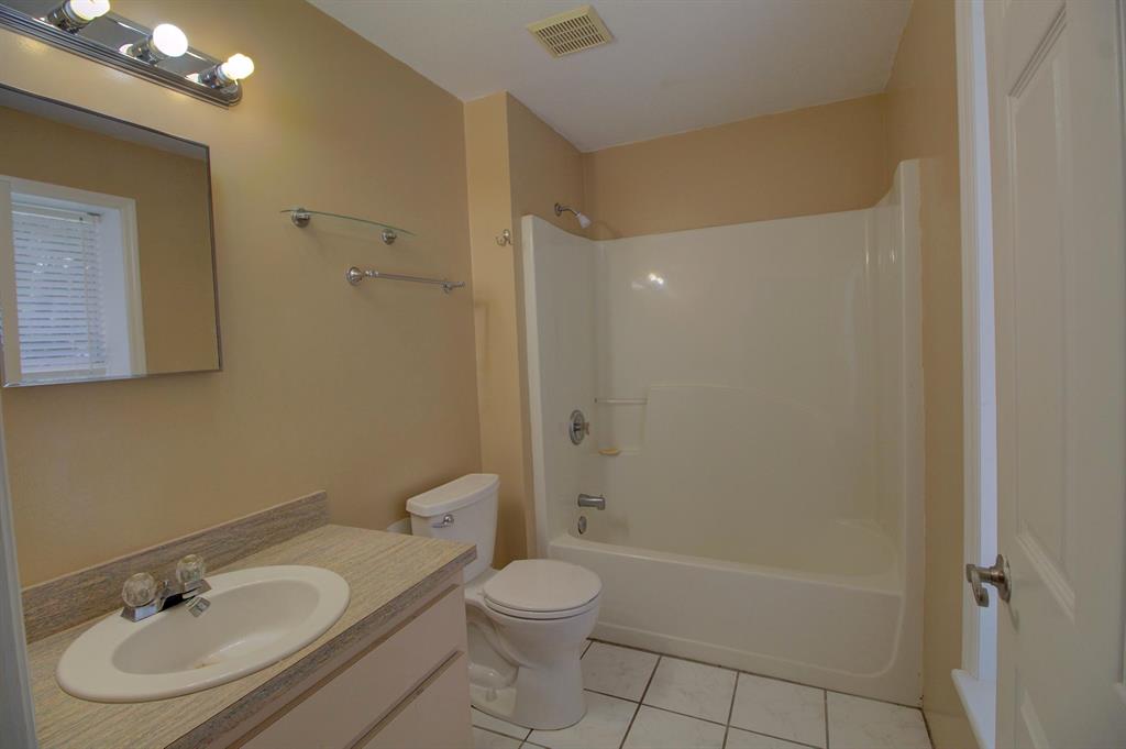 OKEECHOBEE HEIGHTS - Residential