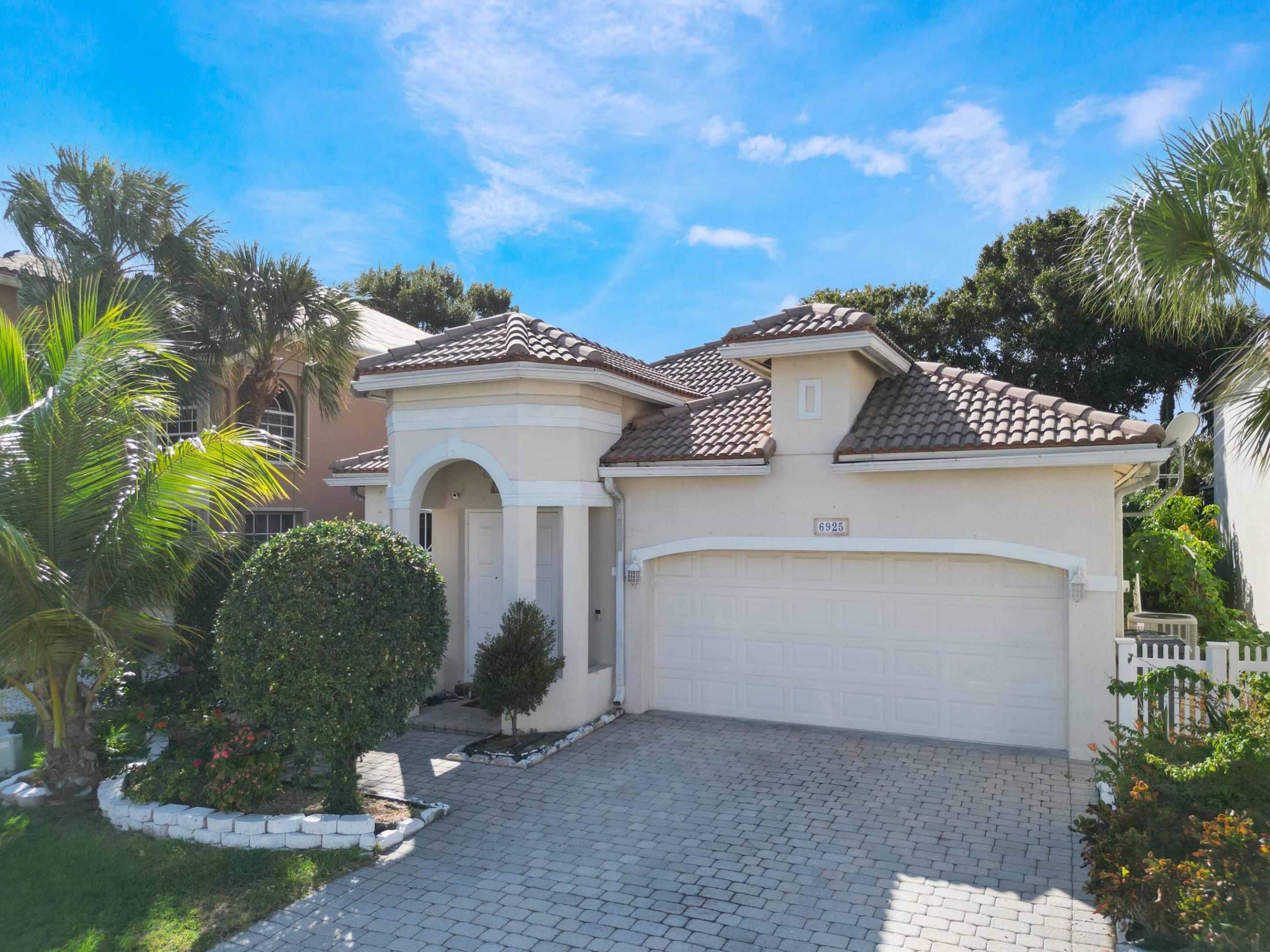 BOYNTON ESTATES 2 - Residential