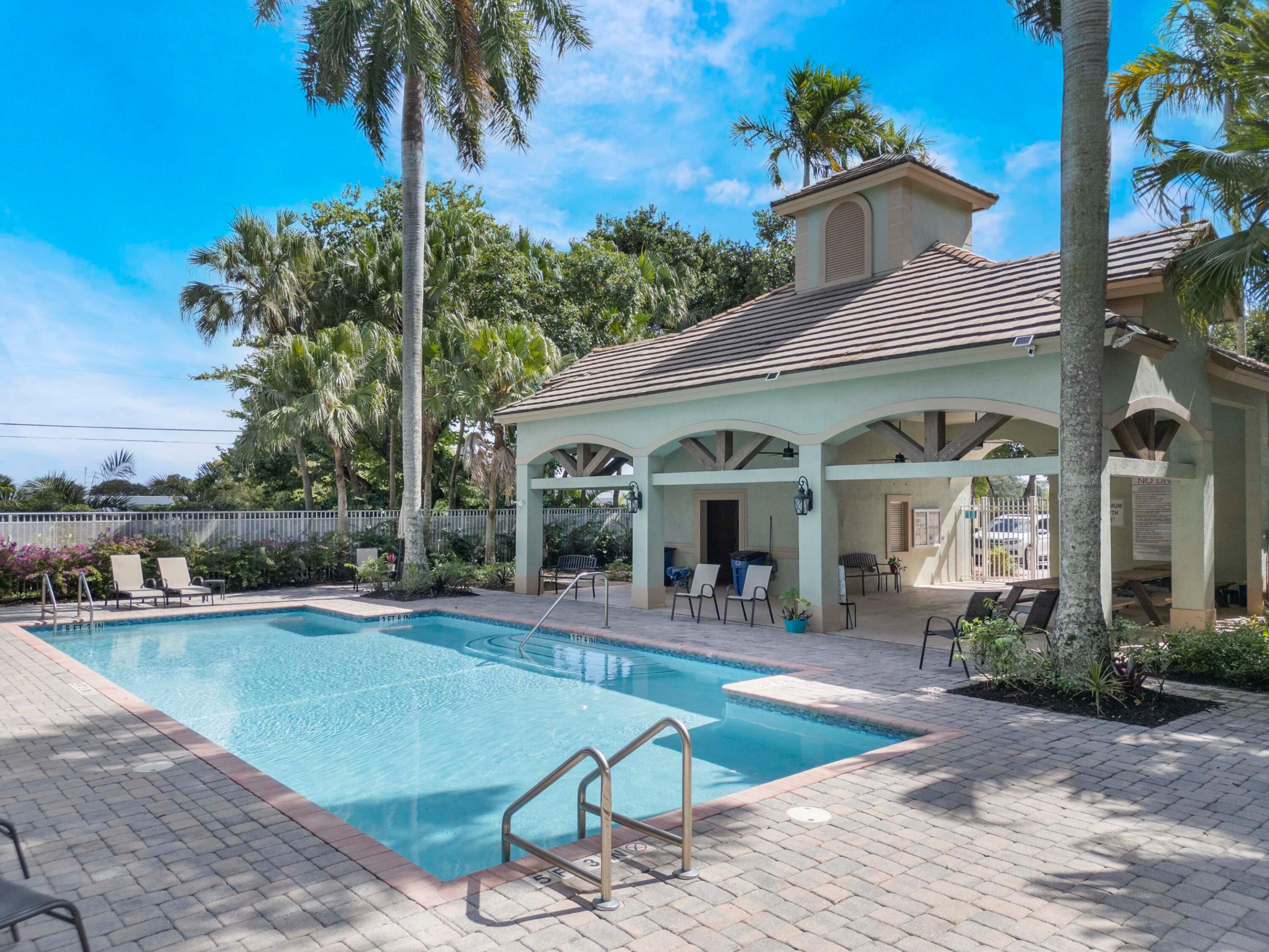 BOYNTON ESTATES 2 - Residential