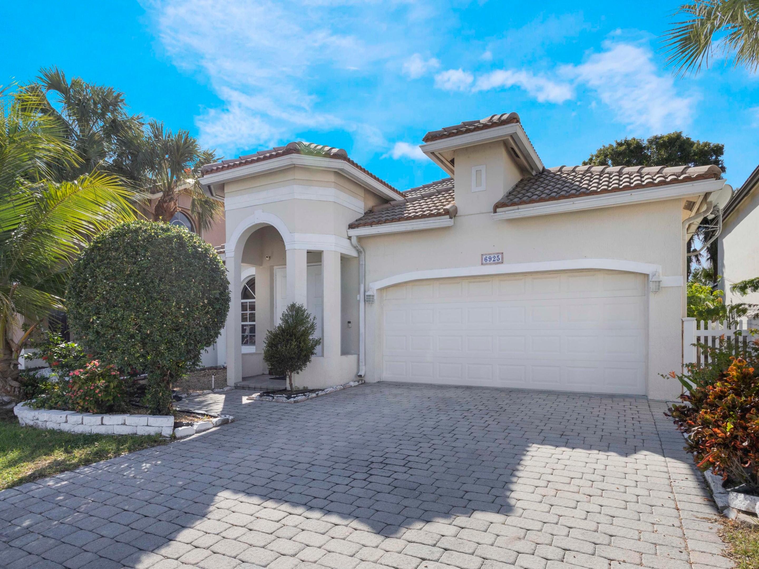 BOYNTON ESTATES 2 - Residential