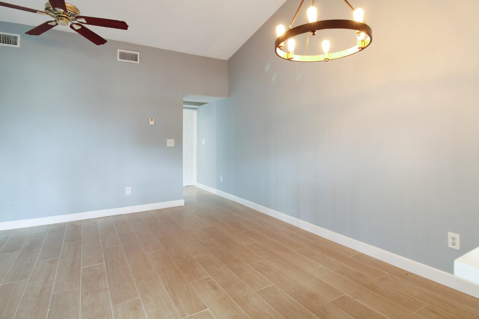 LAKESHORE CONDO I - Residential