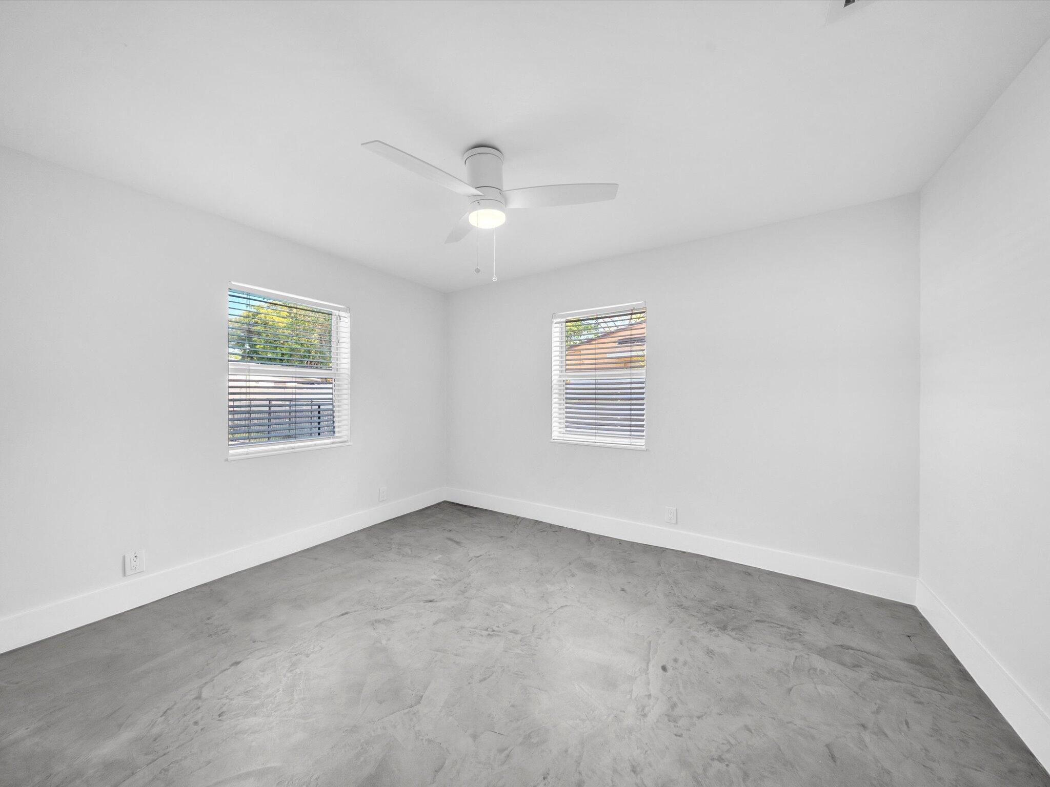 TAFT VILLAS - Residential Lease
