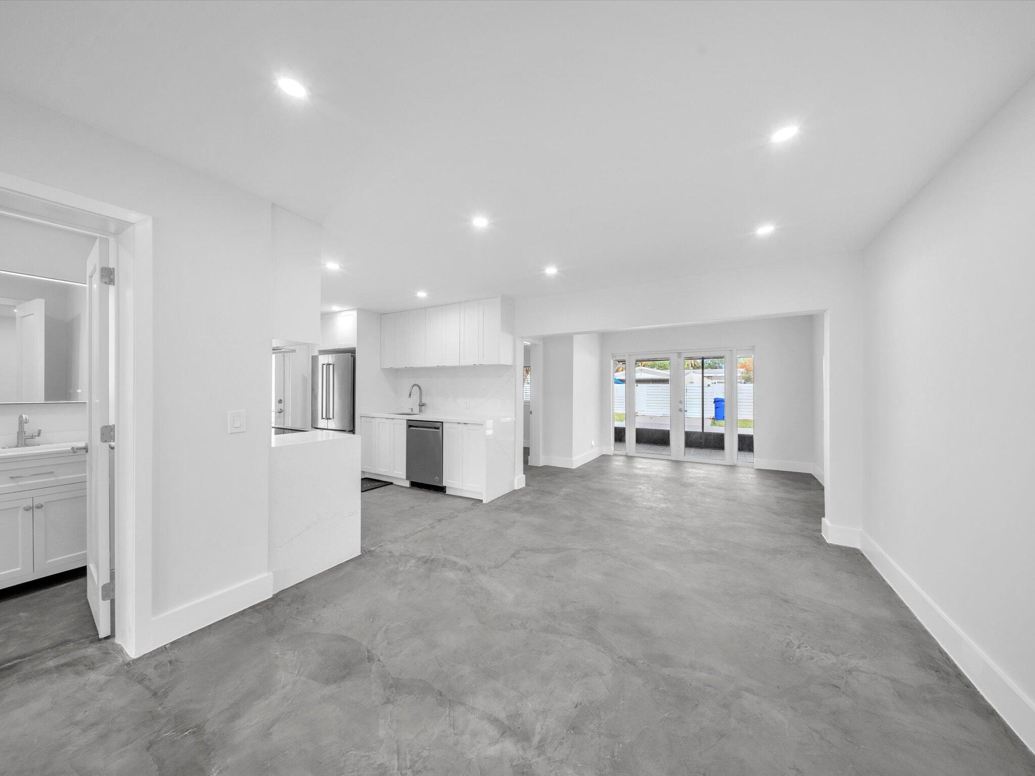 TAFT VILLAS - Residential Lease
