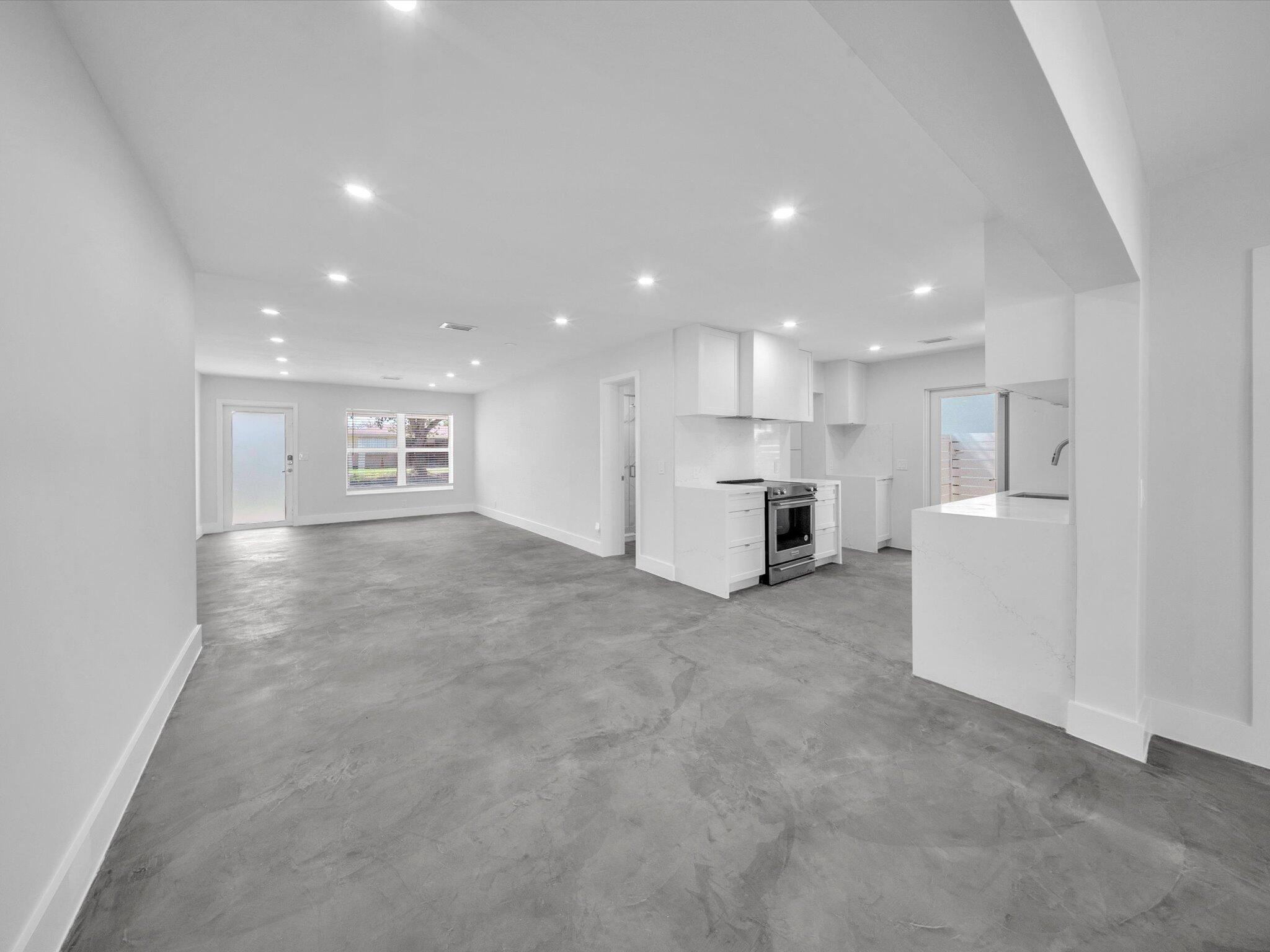 TAFT VILLAS - Residential Lease