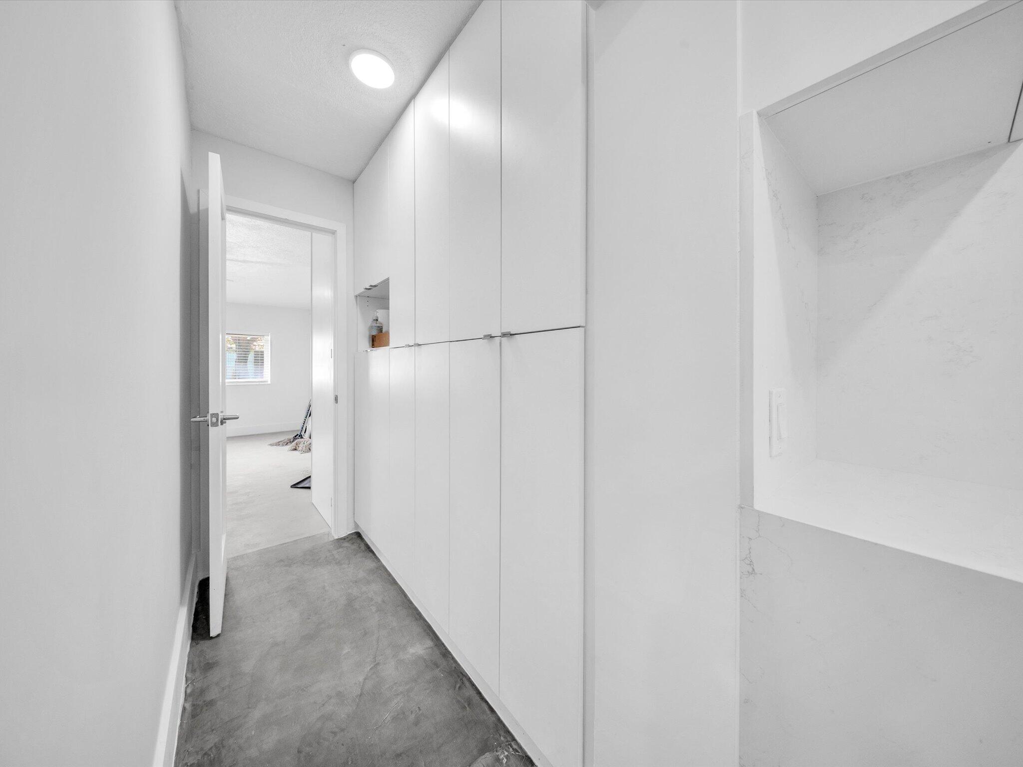 TAFT VILLAS - Residential Lease