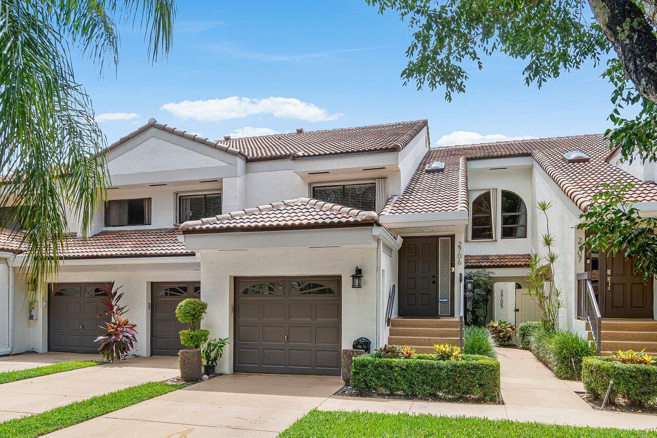 2706 Black Oak Way 2706