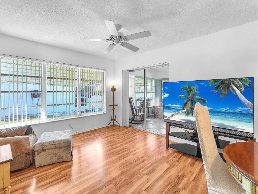 Mainlands Of Tamarac Lake - Residential