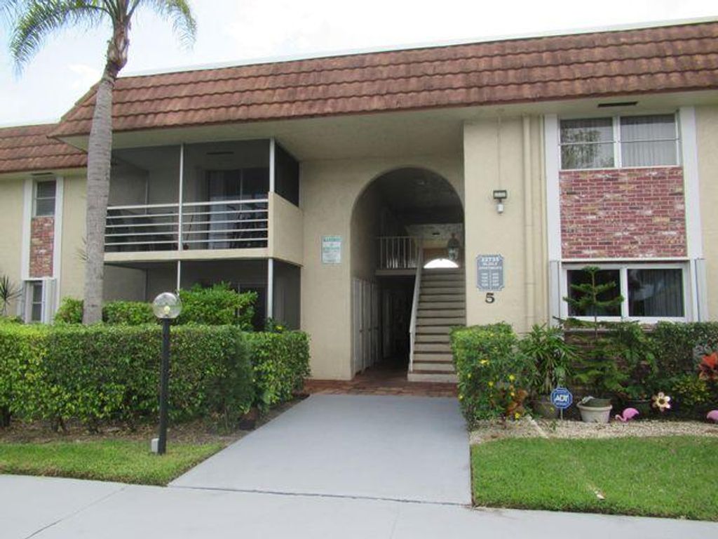 Photo of 22735 SW 66th Avenue #105, Boca Raton, FL 33428 (MLS # R11127409)