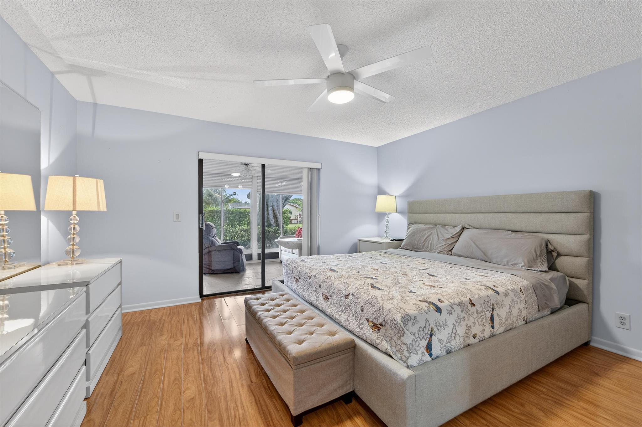 HUNTINGTON POINTE - Residential Lease