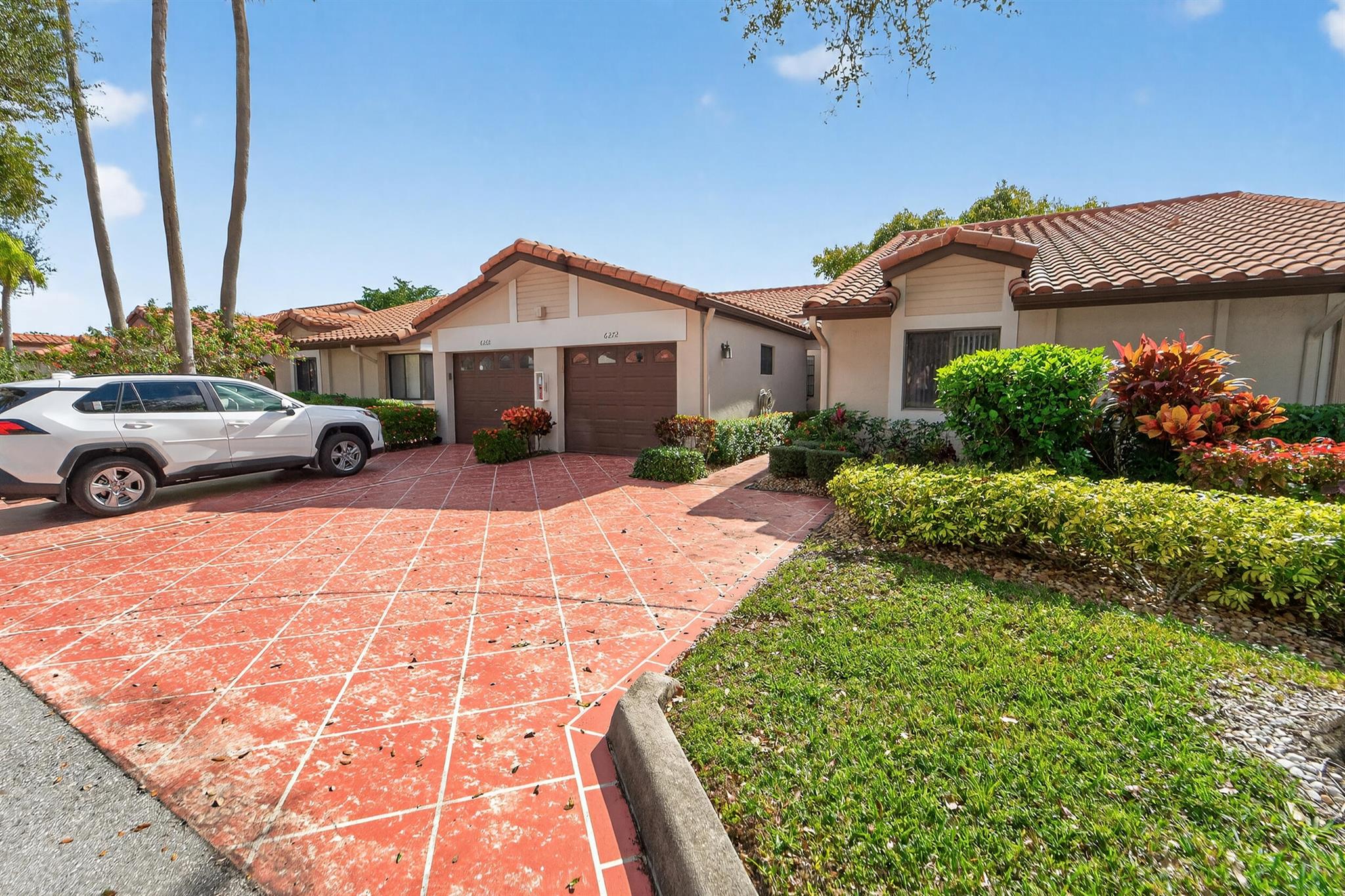 HUNTINGTON POINTE - Residential Lease