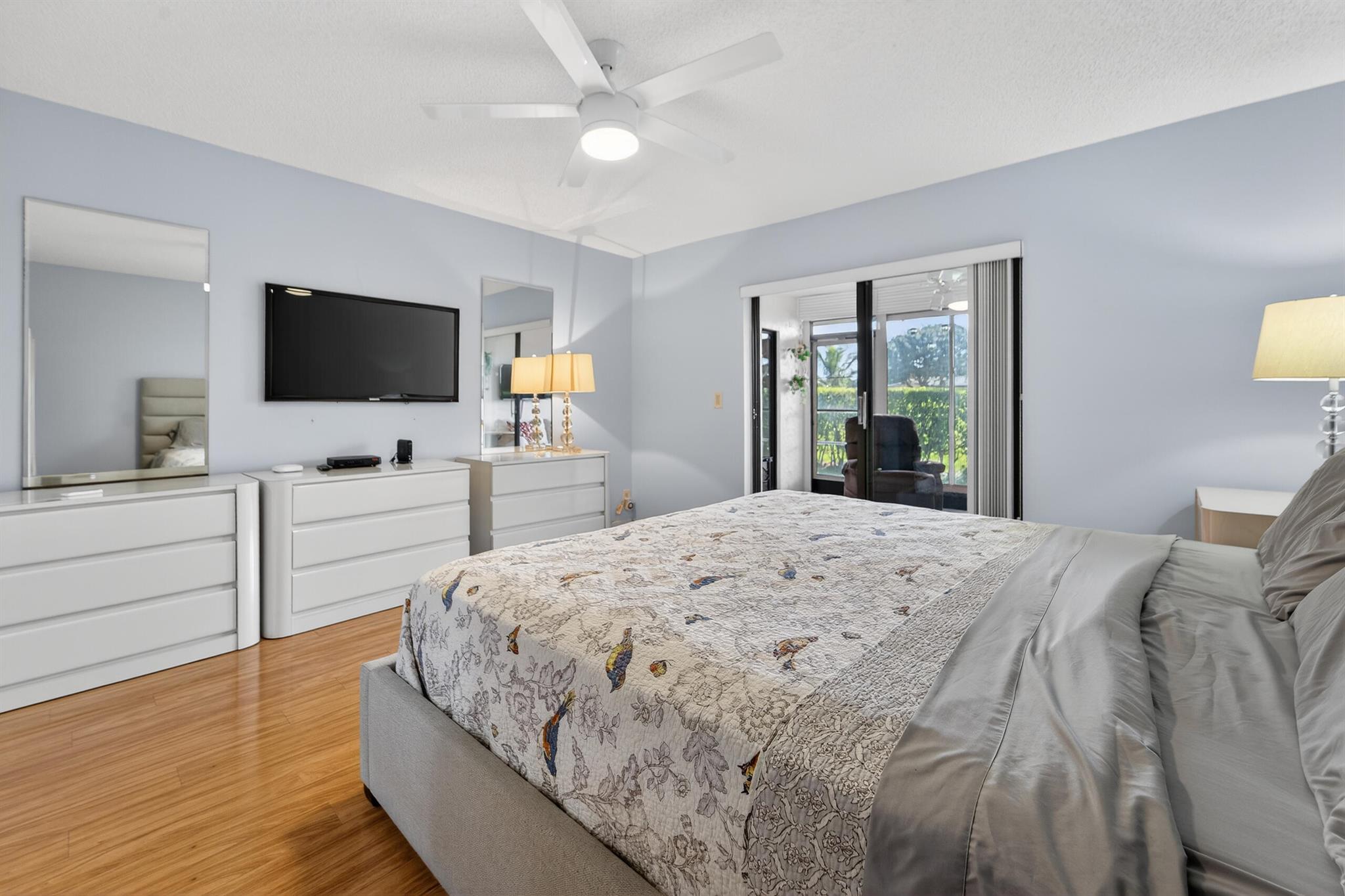 HUNTINGTON POINTE - Residential Lease