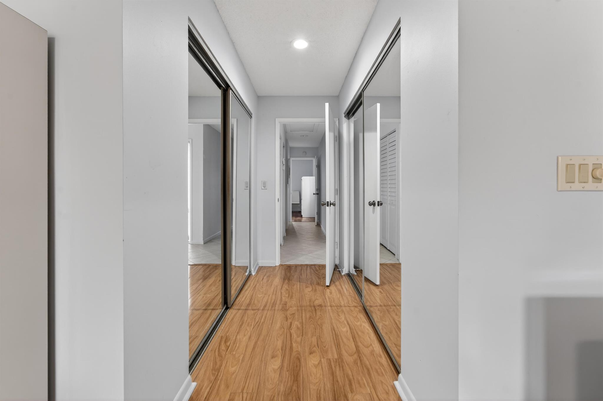 HUNTINGTON POINTE - Residential Lease