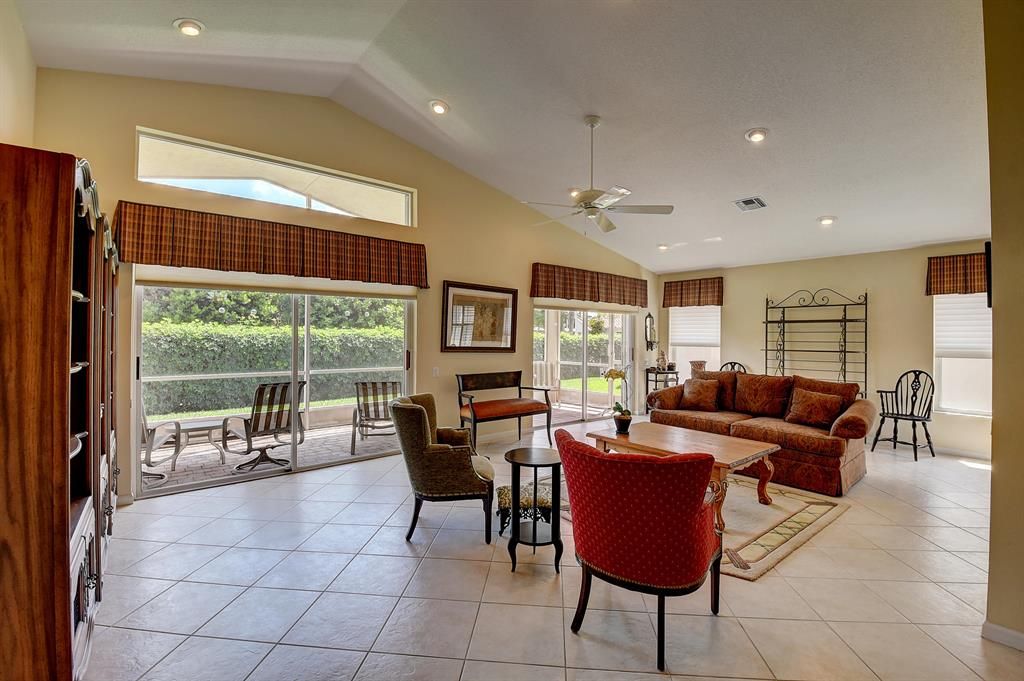 Photo of 7390 Haviland Circle, Boynton Beach, FL 33437 (MLS # R10702799)