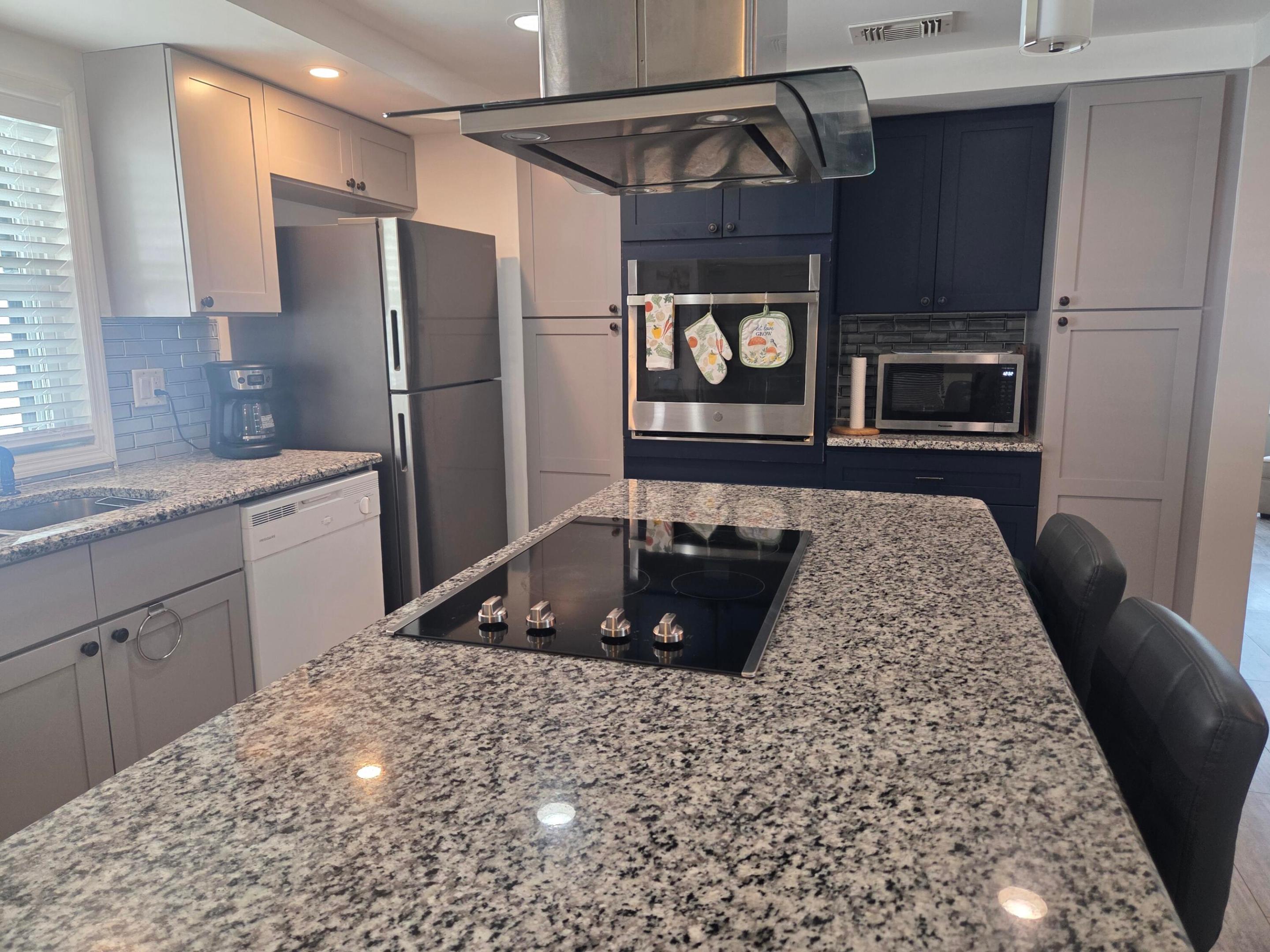 CAMBRIDGE AT HERITAGE RIDGE - Residential