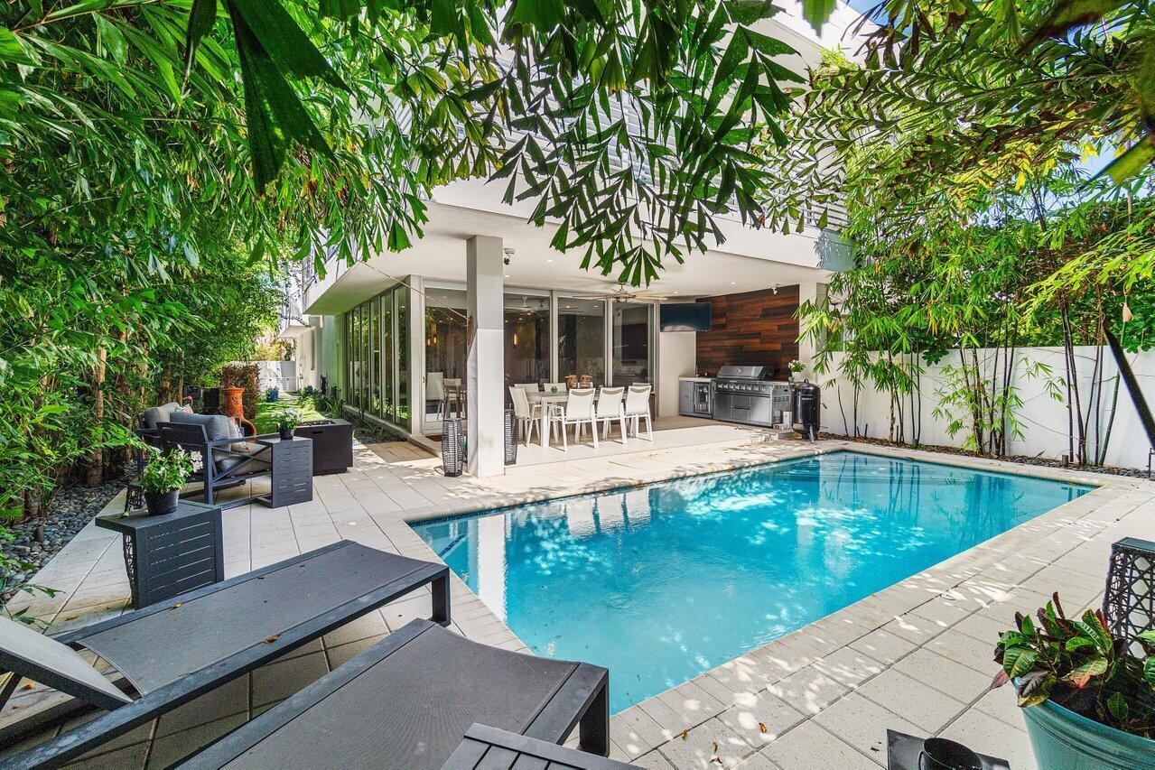 KENMONT - Residential