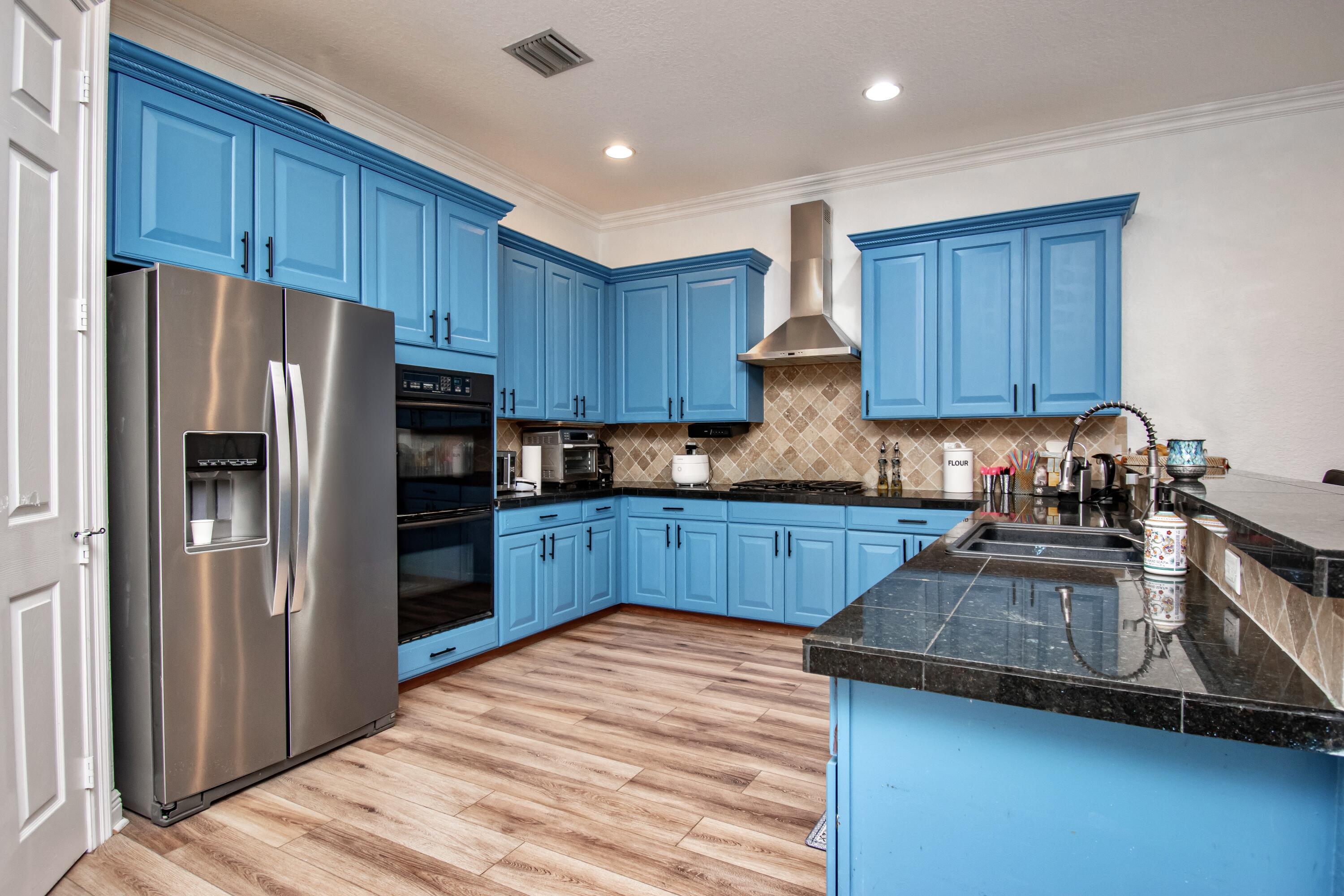 WYNDSONG ESTATES - Residential