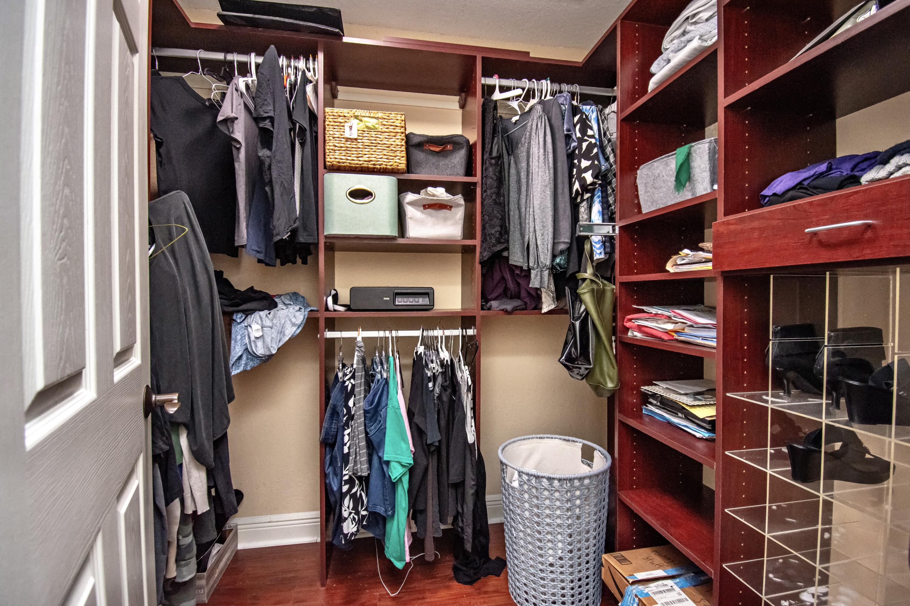 WYNDSONG ESTATES - Residential