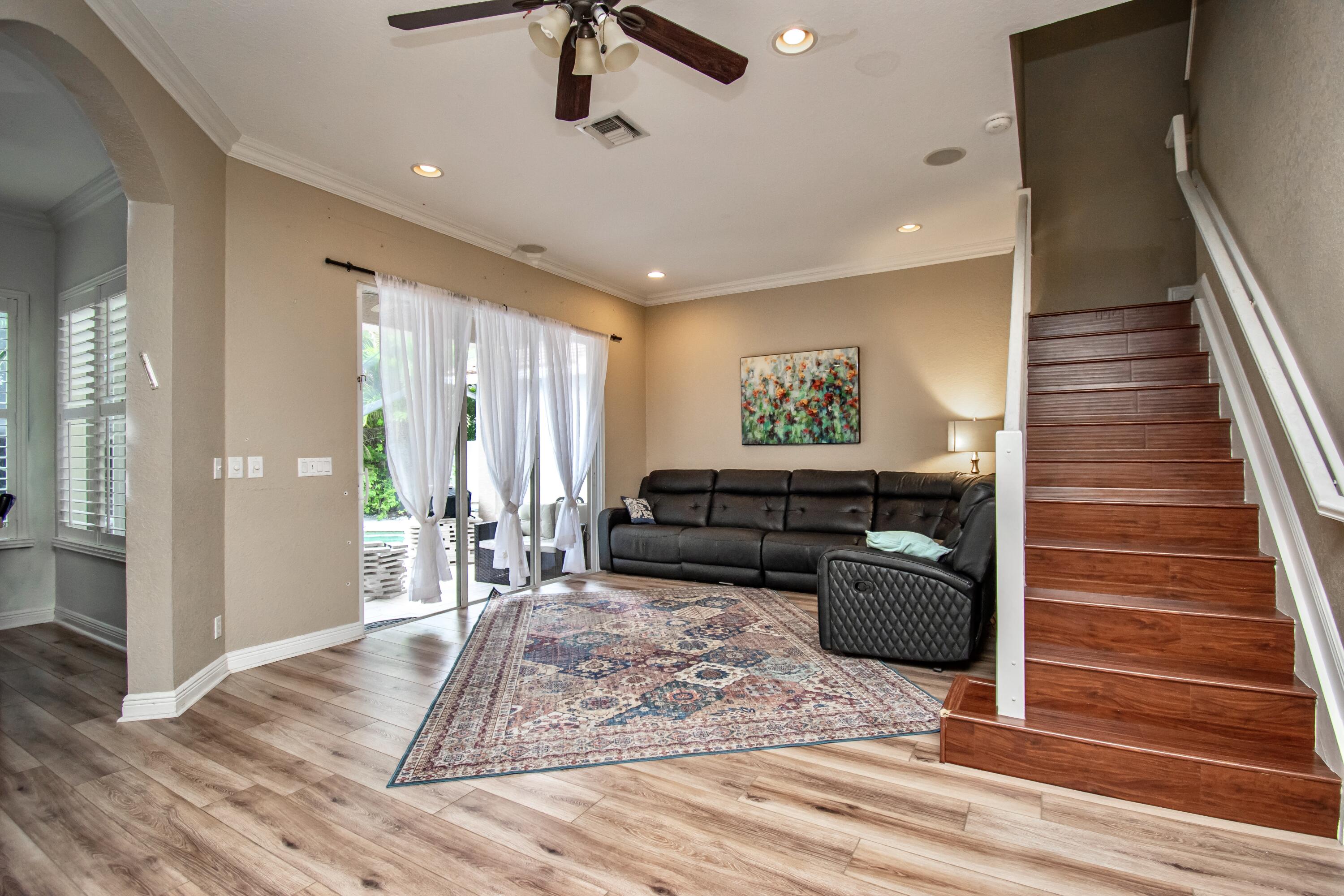 WYNDSONG ESTATES - Residential