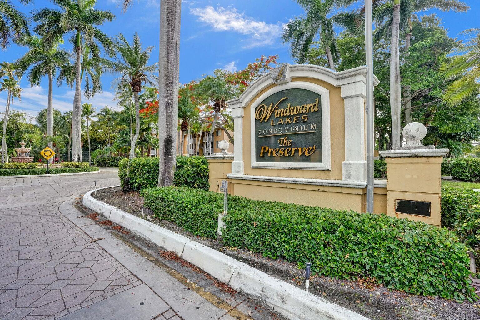 WINDWARD LAKES - Residential