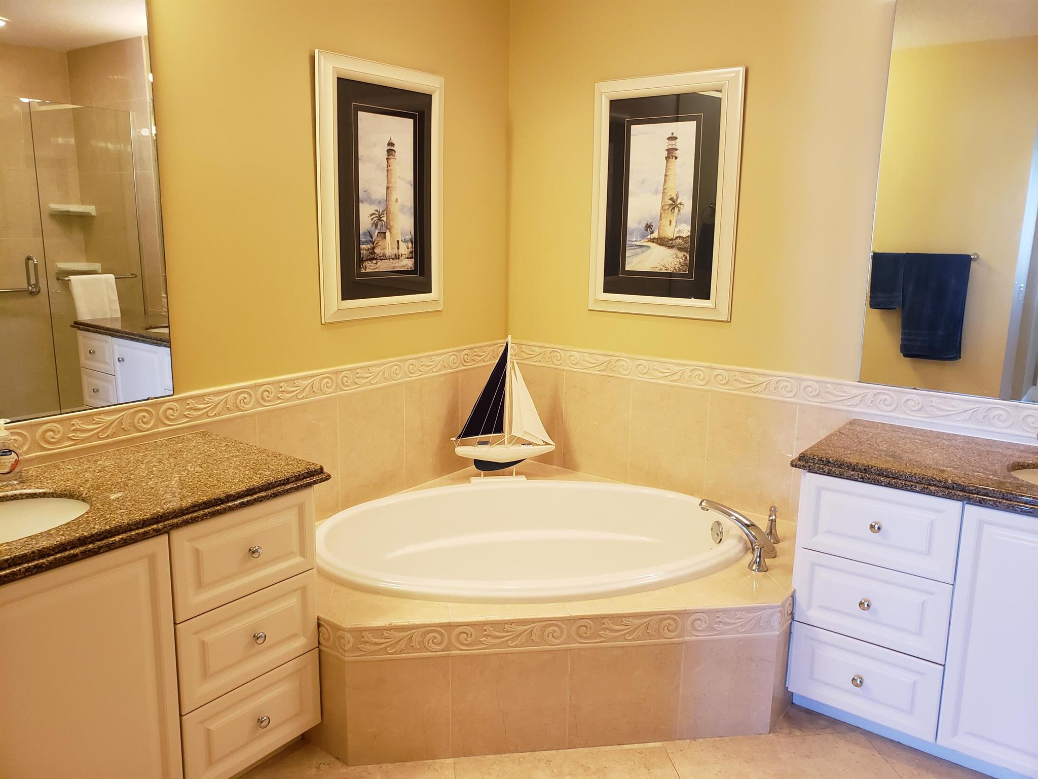 Harbour Isle West - Residential Lease