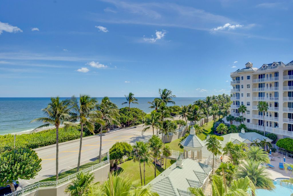 Photo of 131 Ocean Grande Boulevard #605, Jupiter, FL 33477 (MLS # R10930943)