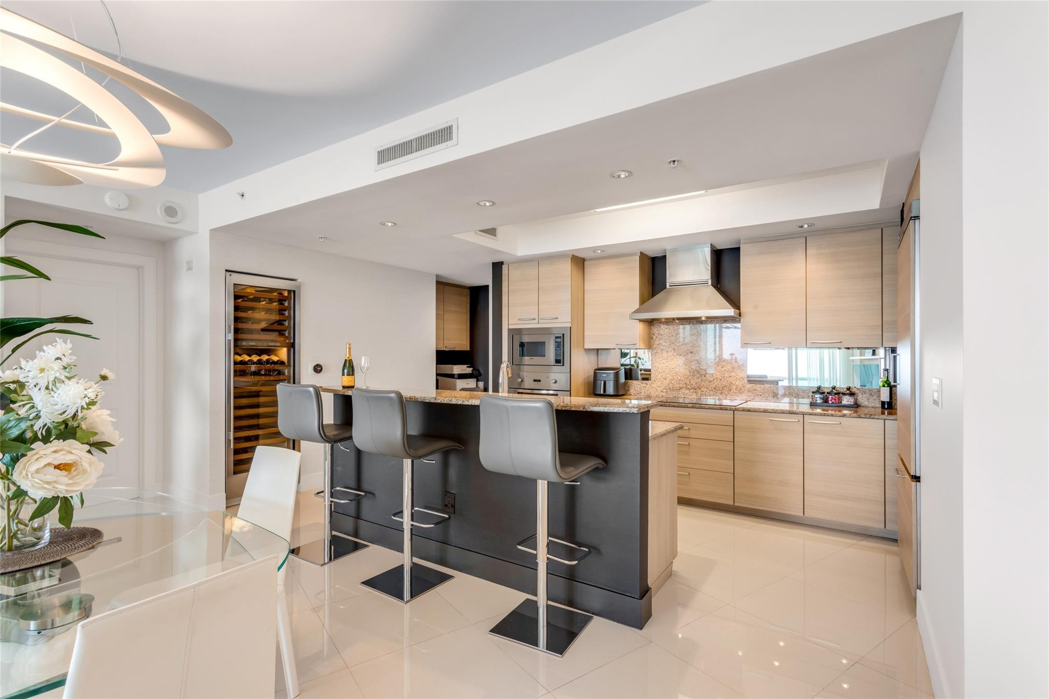 Plaza At Oceanside - Residential