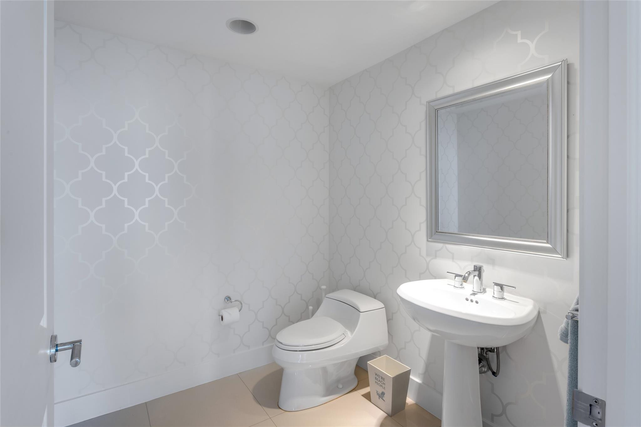 Plaza At Oceanside - Residential