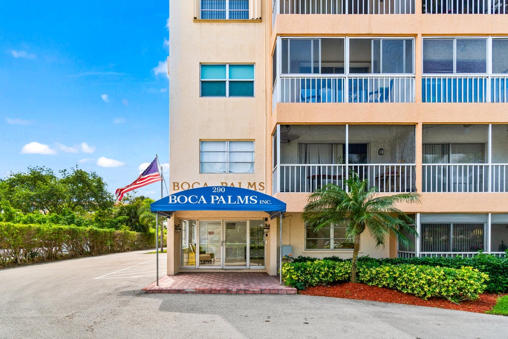 Photo of 290 W Palmetto Park Road #114, Boca Raton, FL 33432 (MLS # R11072637)