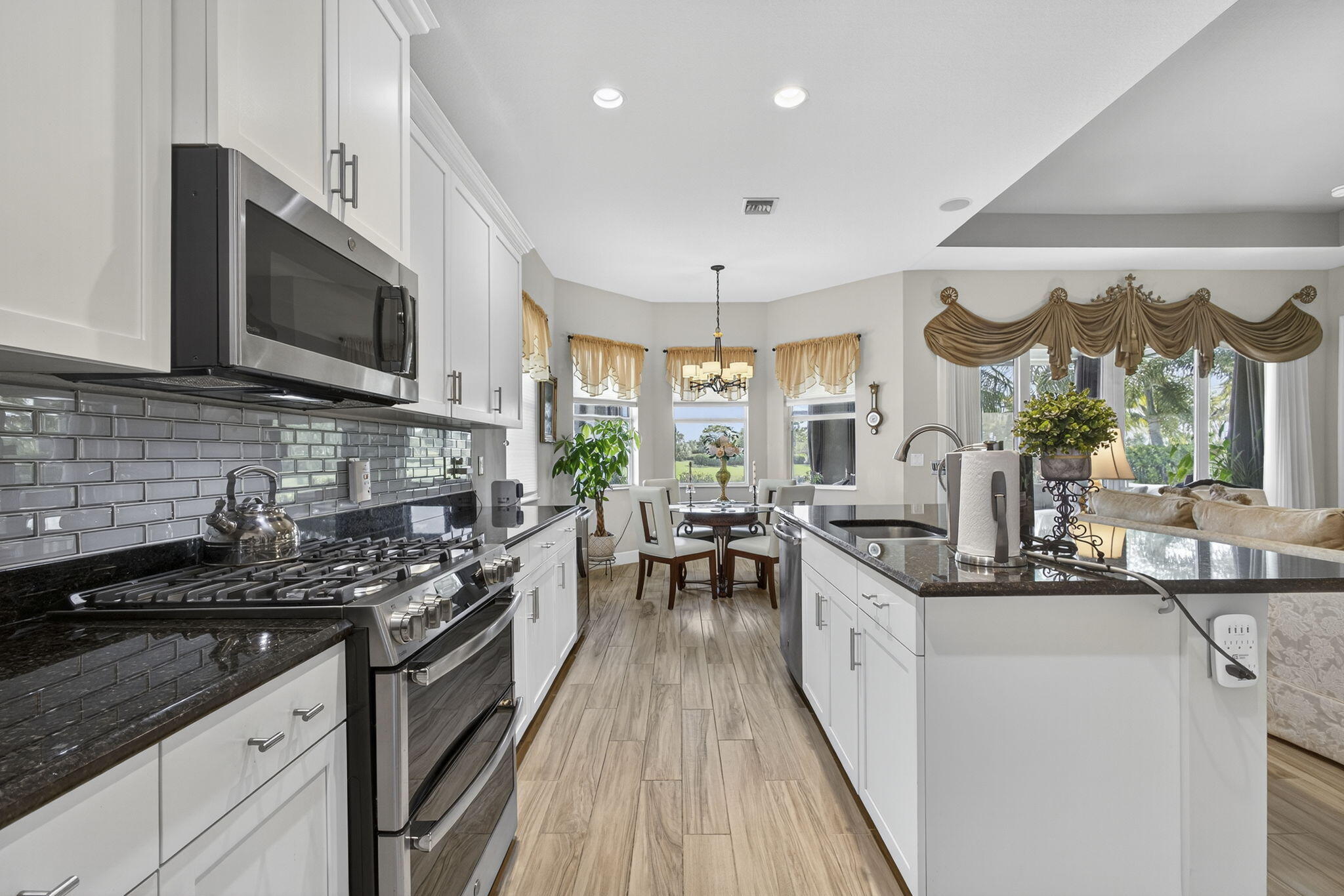 HAMMOCKS OF WESTLAKE - Residential