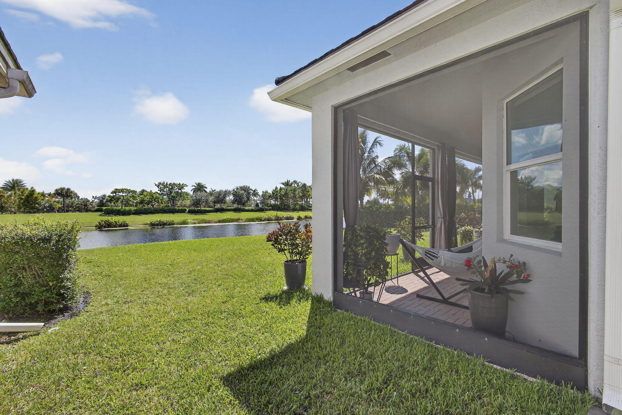 HAMMOCKS OF WESTLAKE - Residential