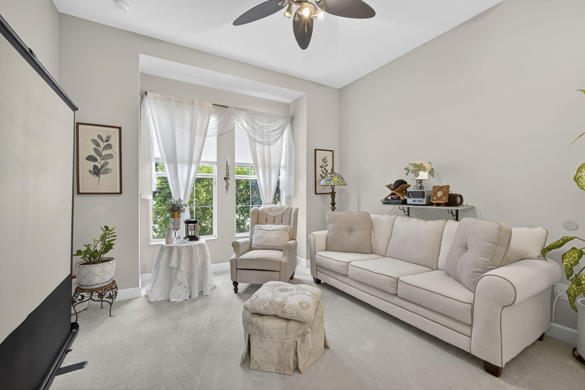 HAMMOCKS OF WESTLAKE - Residential