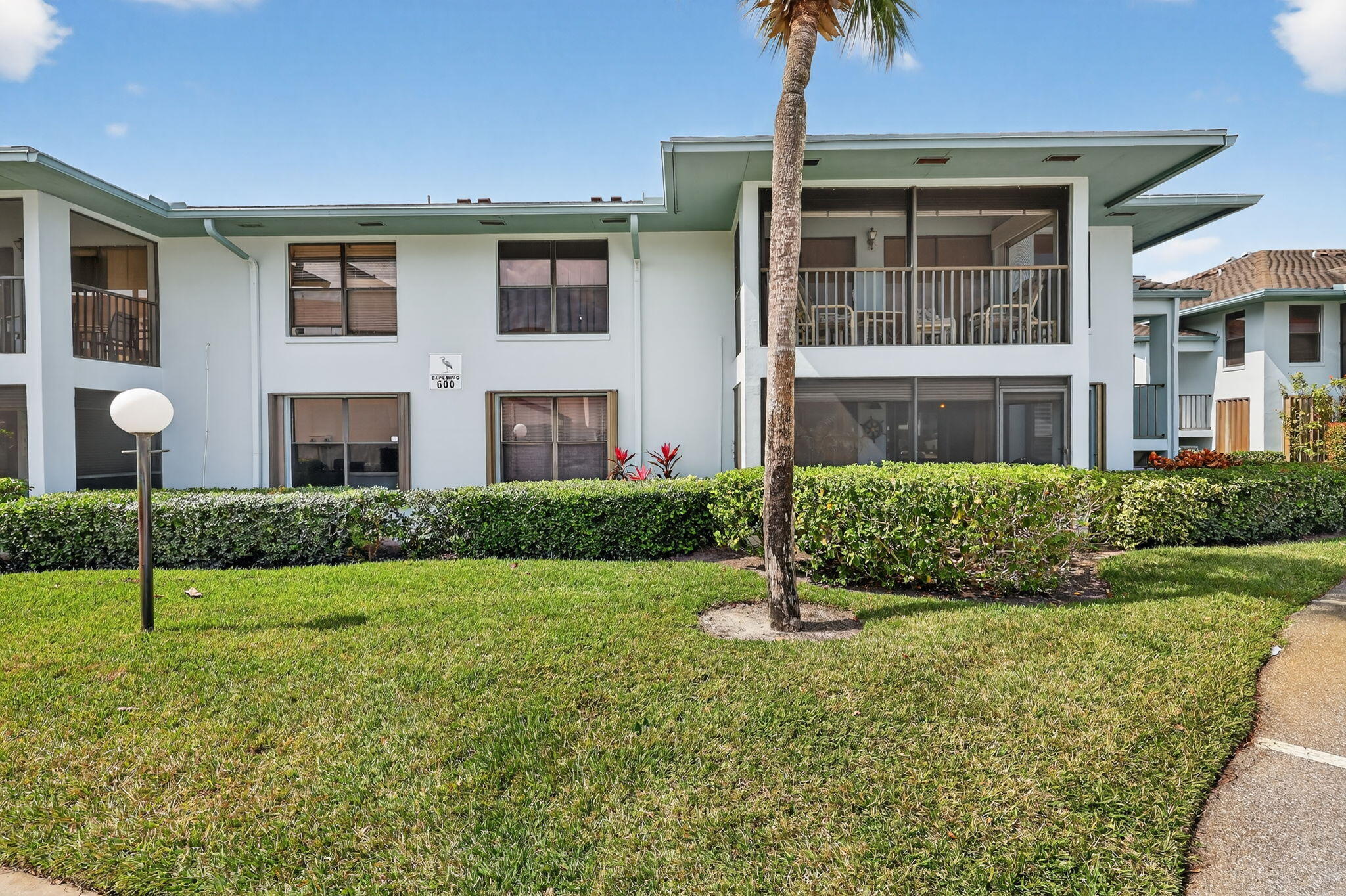 GARDENS @ POPPLETON CREEK CONDO - Residential Lease