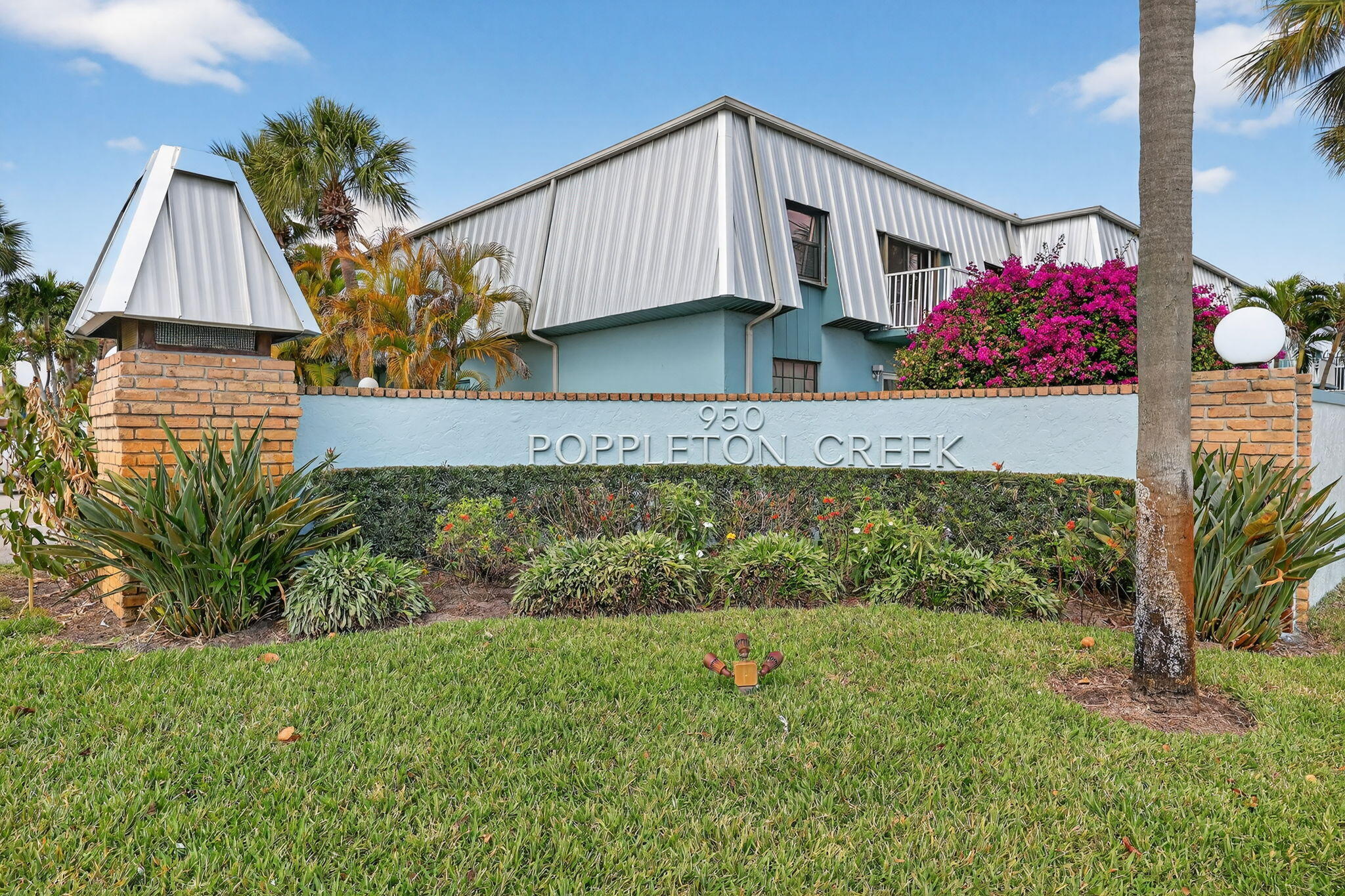 GARDENS @ POPPLETON CREEK CONDO - Residential Lease