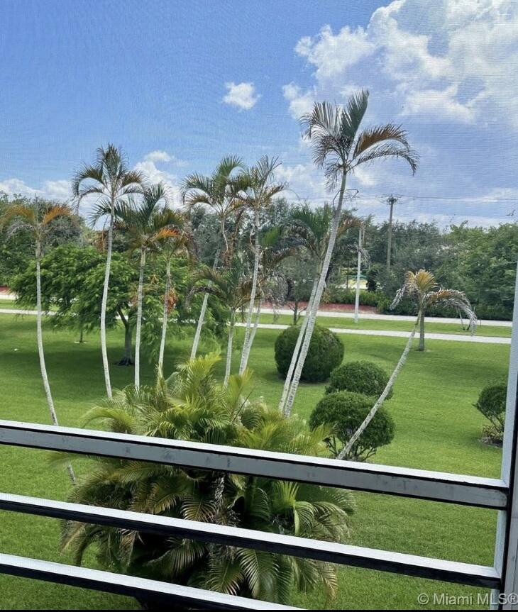 BRIGHTON AT CENTURY VILLAGE CONDO - Residential Lease