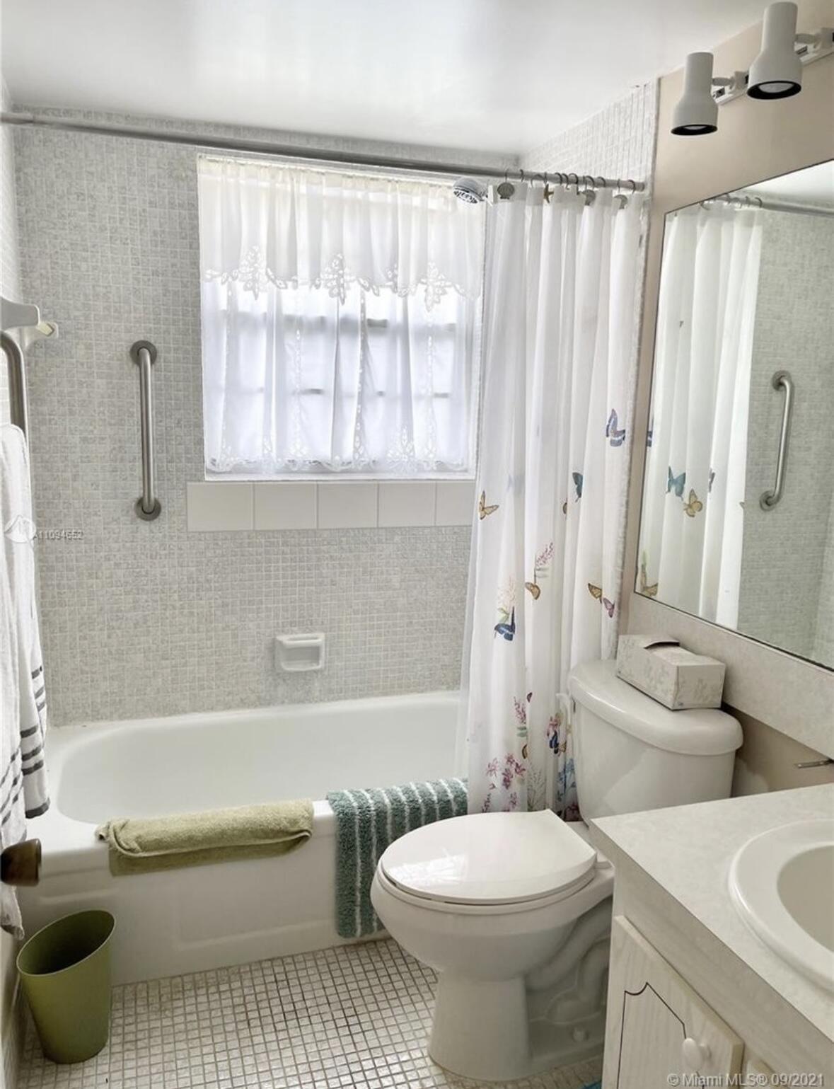 BRIGHTON AT CENTURY VILLAGE CONDO - Residential Lease