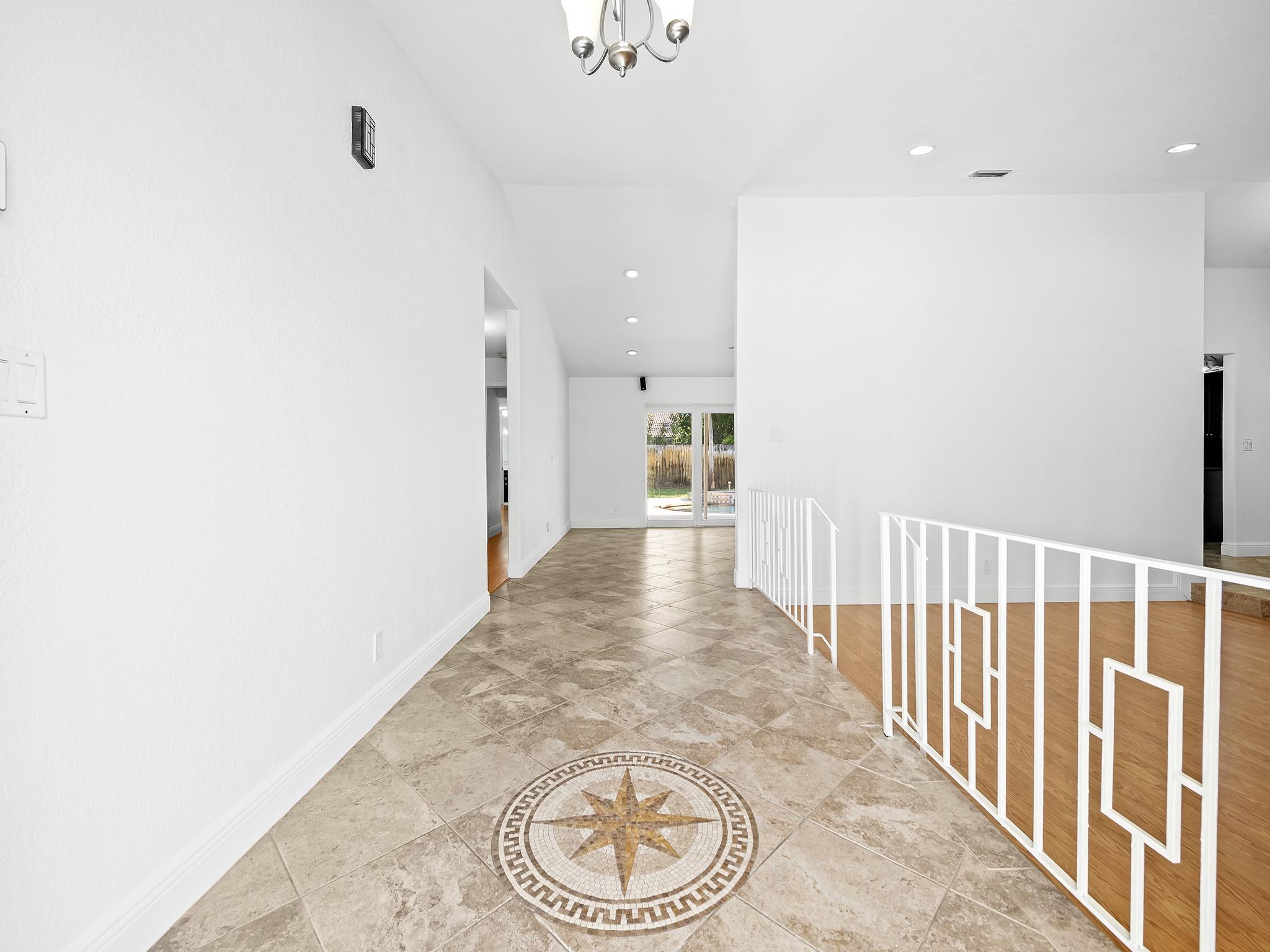 JACARANDA LAKES SEC SEVEN - Residential Lease