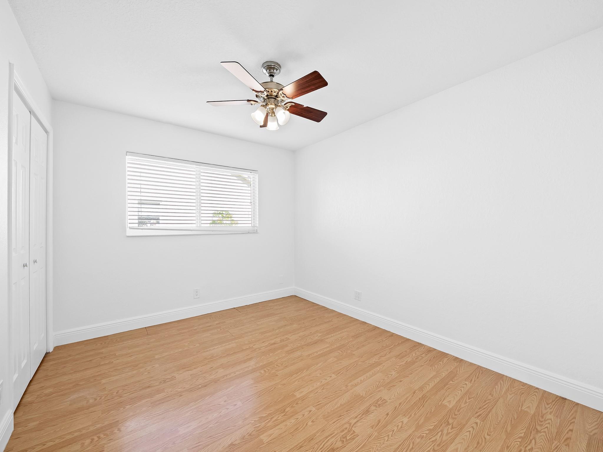 JACARANDA LAKES SEC SEVEN - Residential Lease