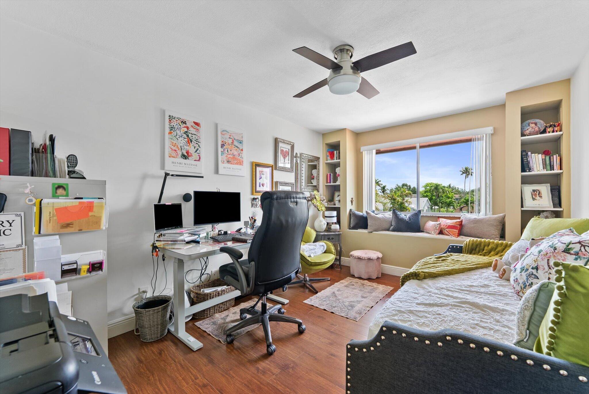 GRENADIER ESTATES - Residential