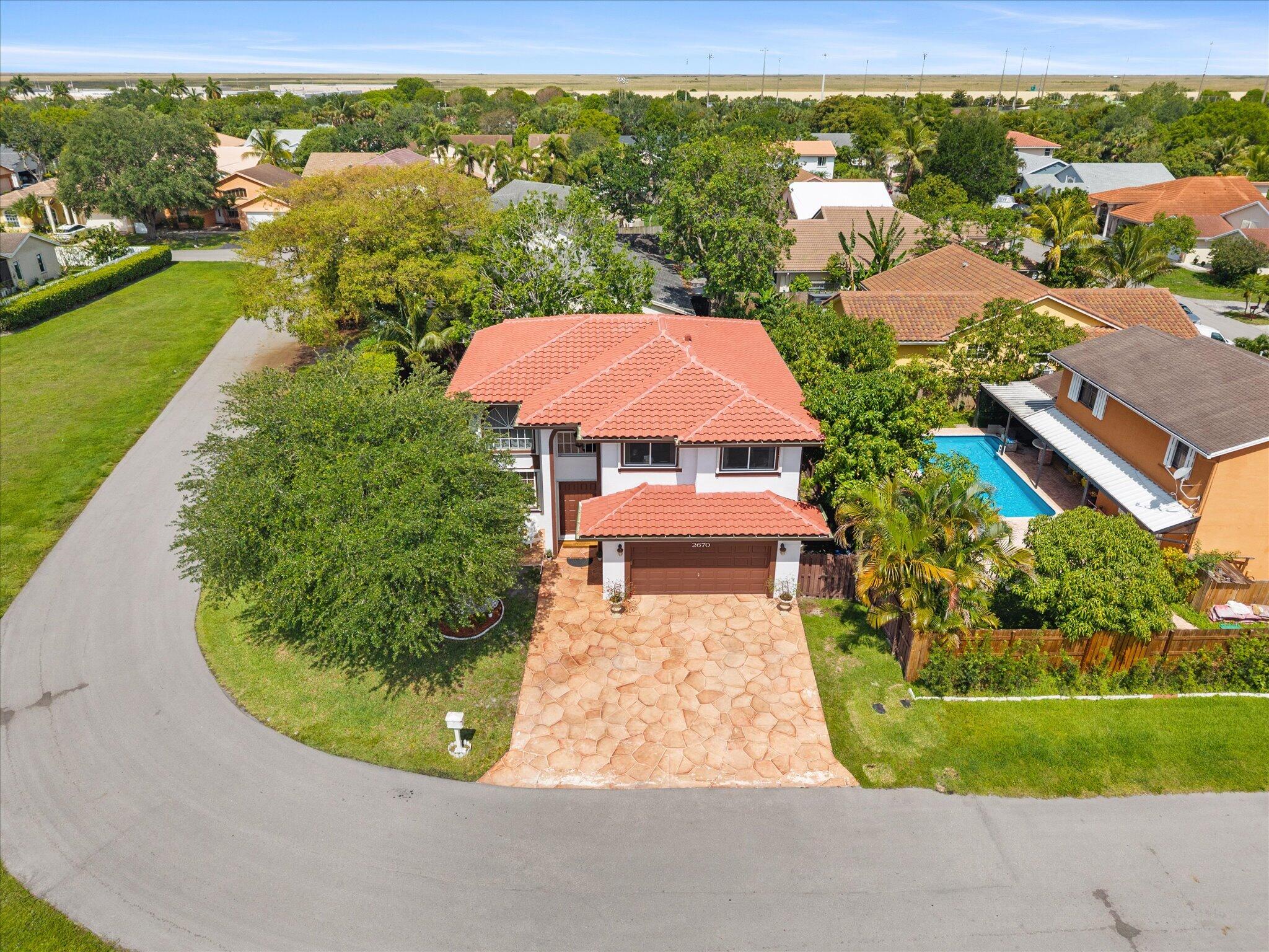 GRENADIER ESTATES - Residential