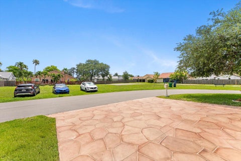 Tiny photo for 2670 NW 123rd Drive, Coral Springs, FL 33065 (MLS # B26025991)