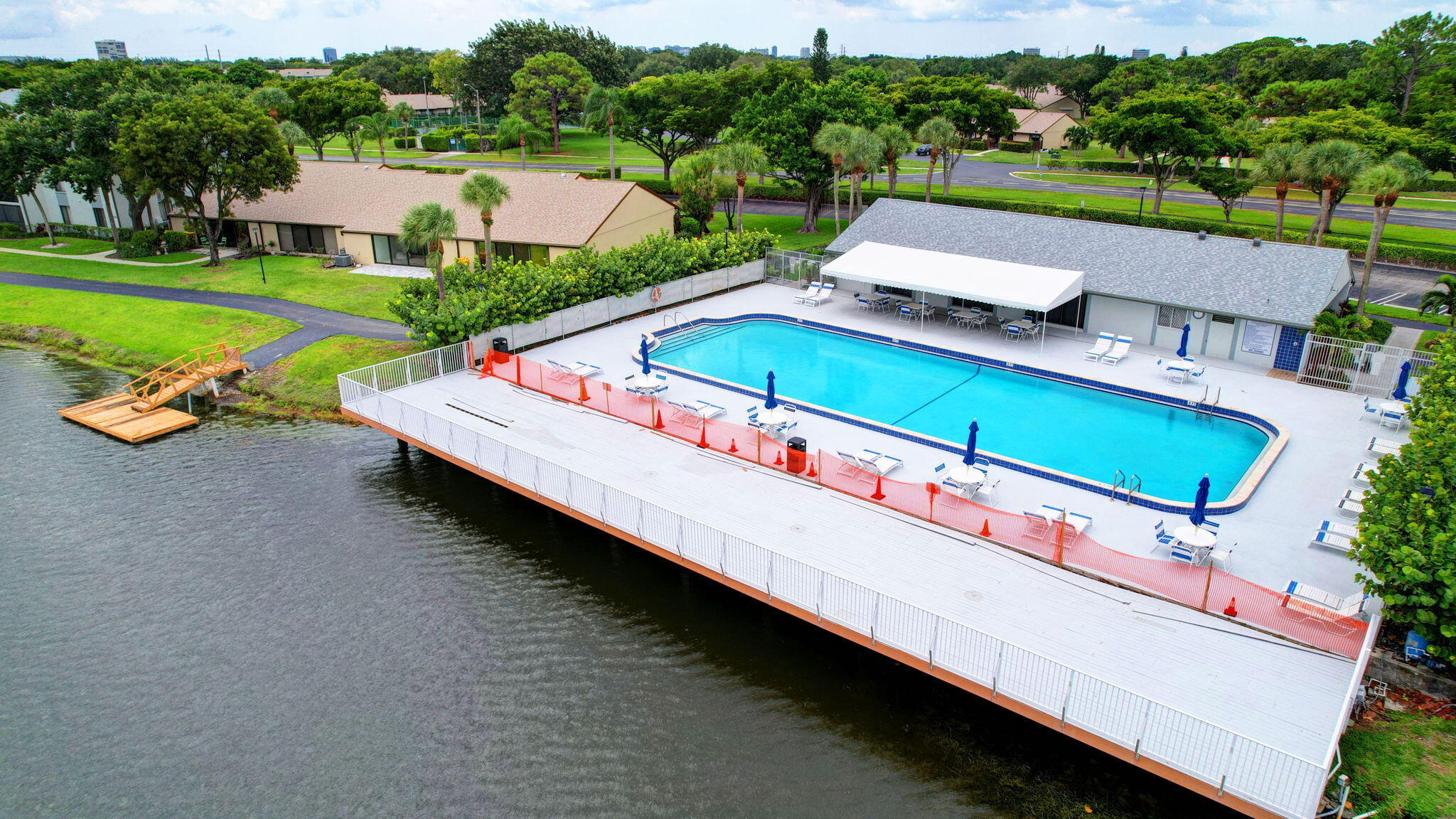 PALM CLUB VILLAGE I CONDO - Residential Lease