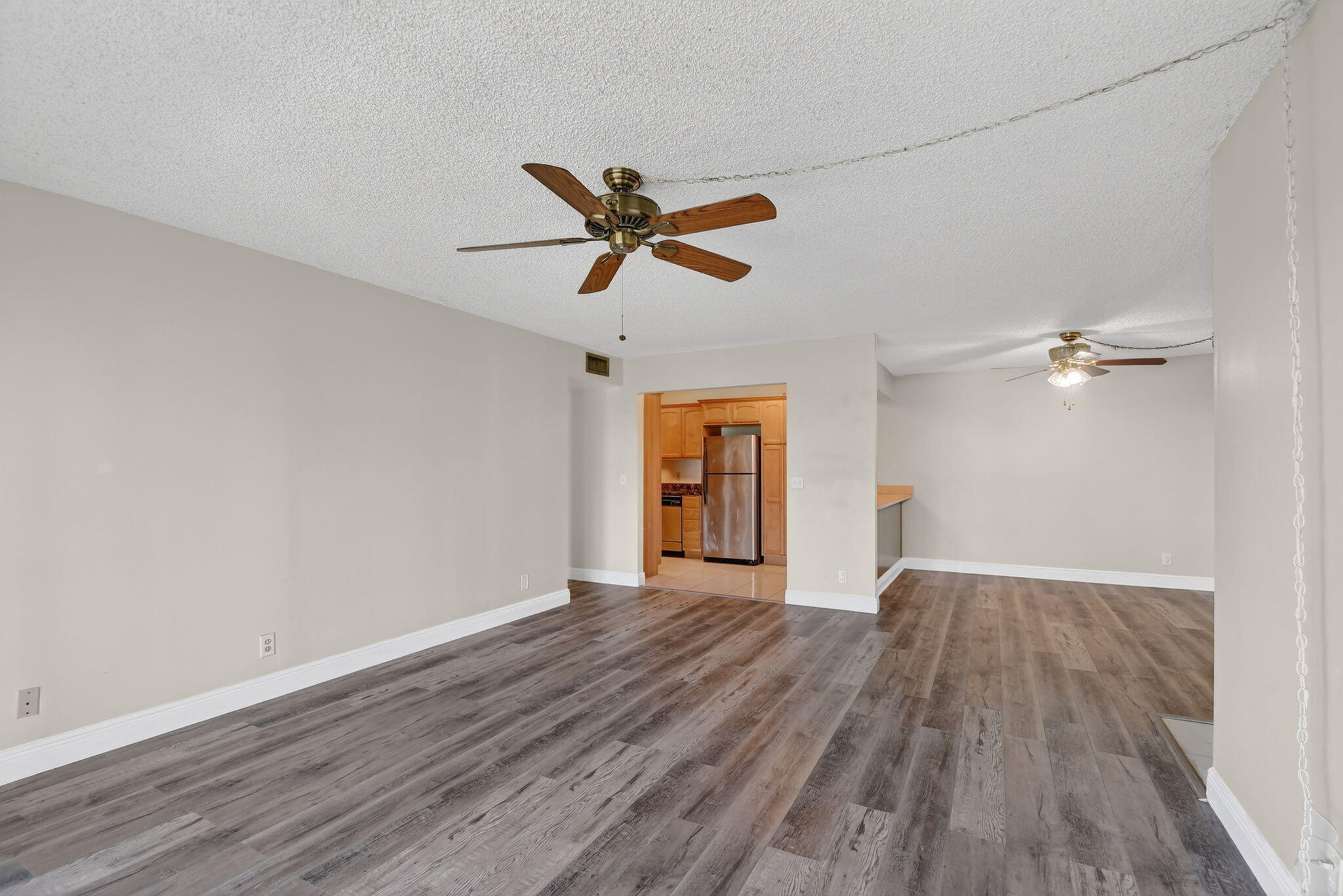 PALM CLUB VILLAGE I CONDO - Residential Lease