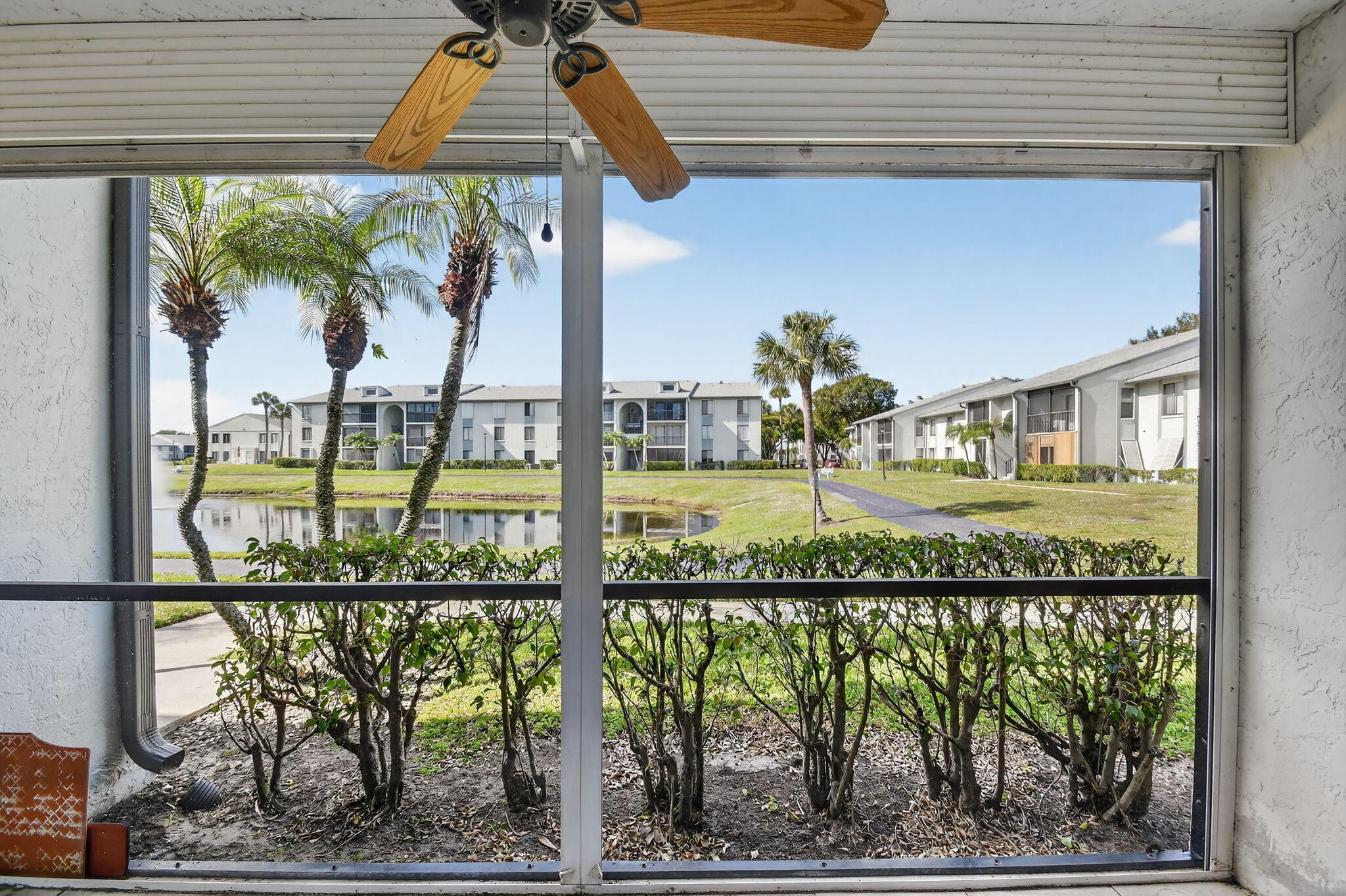 PALM CLUB VILLAGE I CONDO - Residential Lease