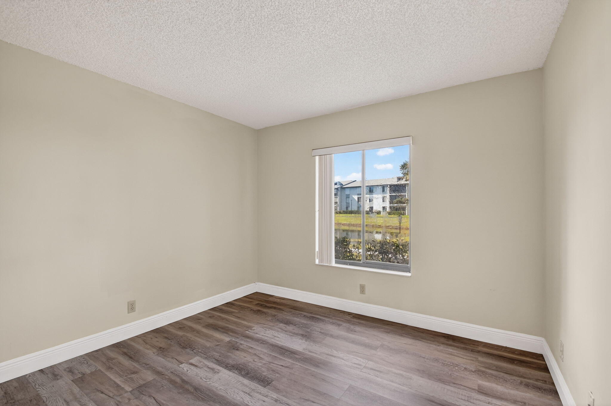 PALM CLUB VILLAGE I CONDO - Residential Lease