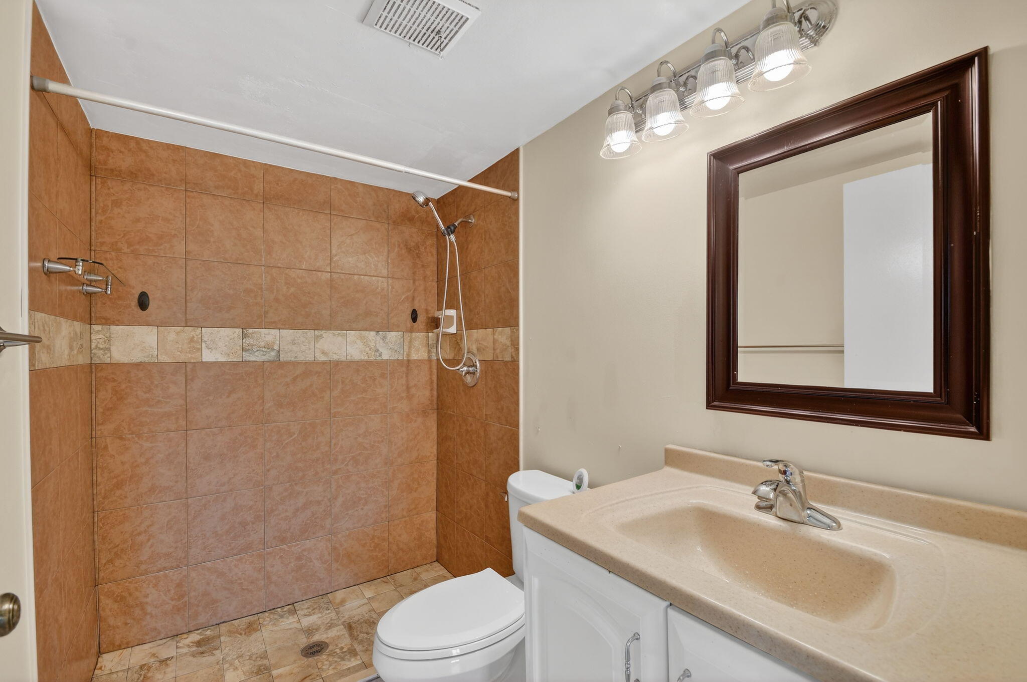 PALM CLUB VILLAGE I CONDO - Residential Lease