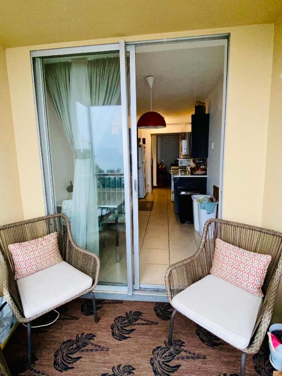 JADE WINDS - Residential