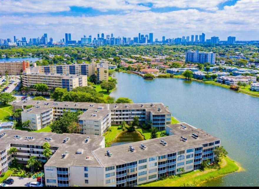 2 Bedroom 2 Bath 2 balconies, water front with a nice view, 2 parking space minutes away to the beach, shops, bank, mall, shopping plaza, medical, groceries store, mayor highway. Water, cable and internet  include within the HOA cost  Motivated seller